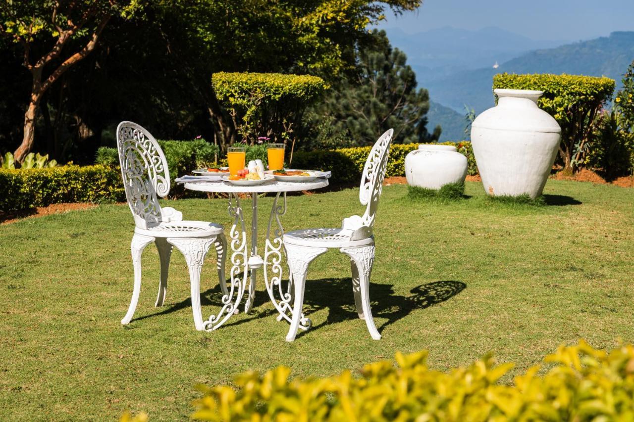منزل الضيف Labugolla  في Highgrove Estate By Ishq المظهر الخارجي الصورة